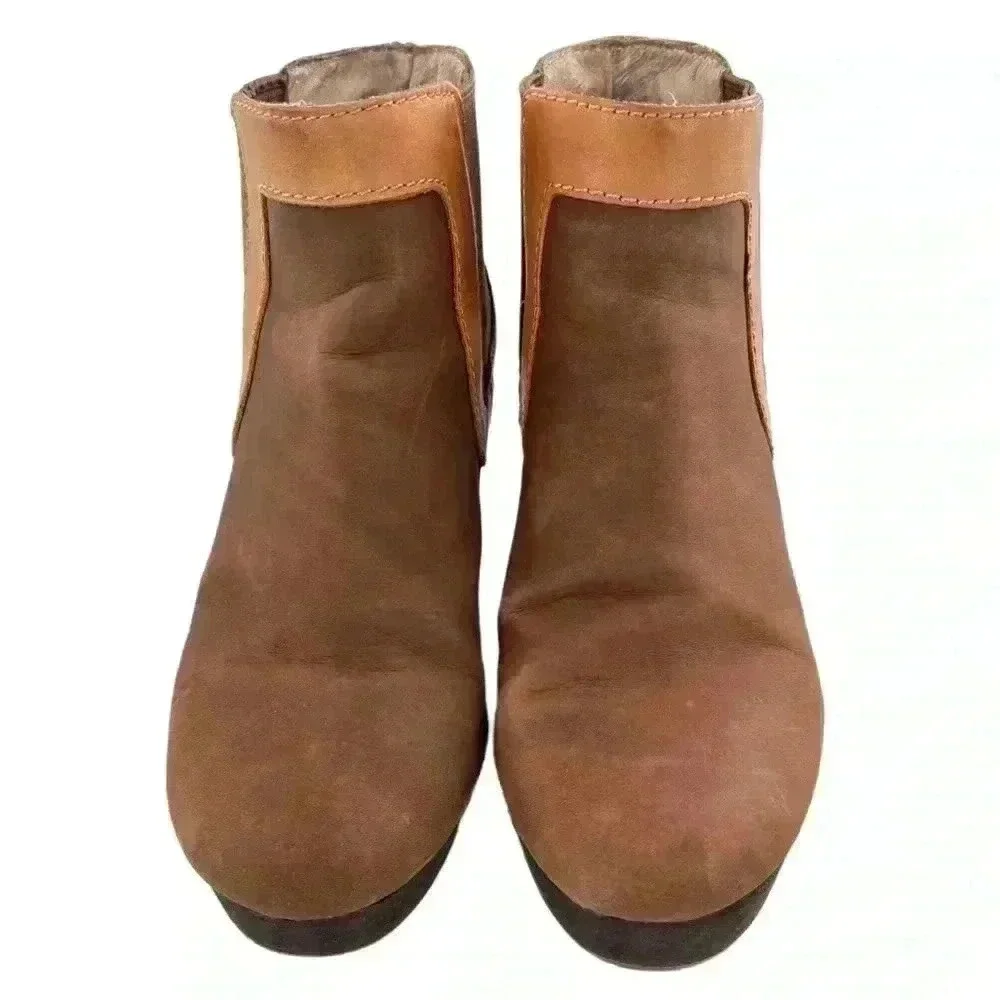 Tommy Bahamas Kishiko ankle booties 6 brown nubuck leather wedge platform boots